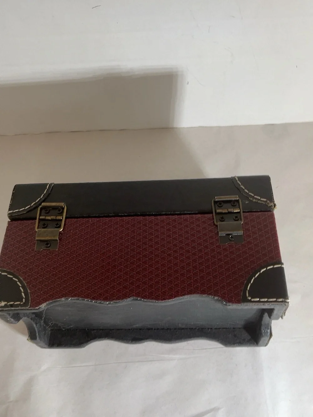 Red Black Faux Leather Jewelry Trinket Box Velvet Lined Hinged Storage 8”